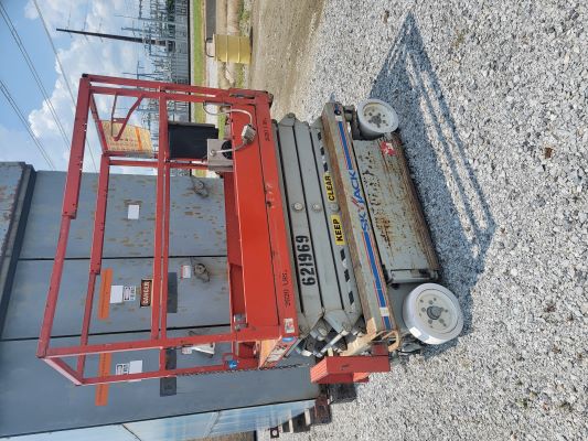 2006 Skyjack SJ III-3219 Scissor Lift